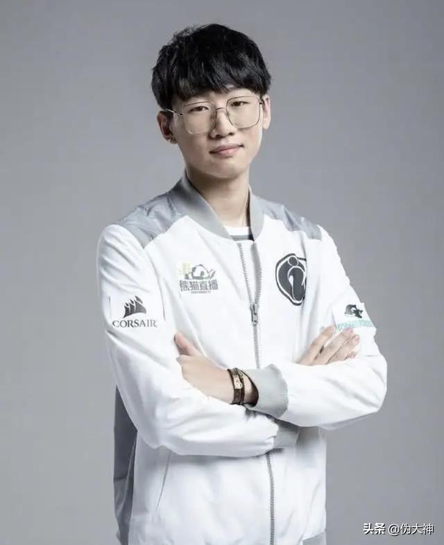 表现优异引发热议！，穆古鲁扎在RNG比赛中锐不可当赛场气氛高涨的简单介绍